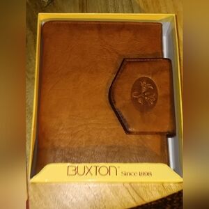New Buxton Fine Leather Ladys Wallet